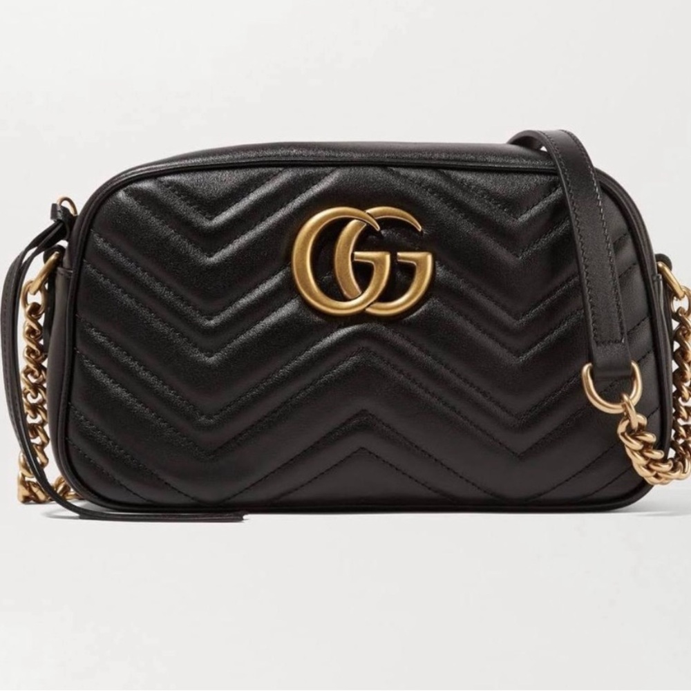 Gucci Double G mini Marmont Crossbody camera bag with Gold chain beautiful